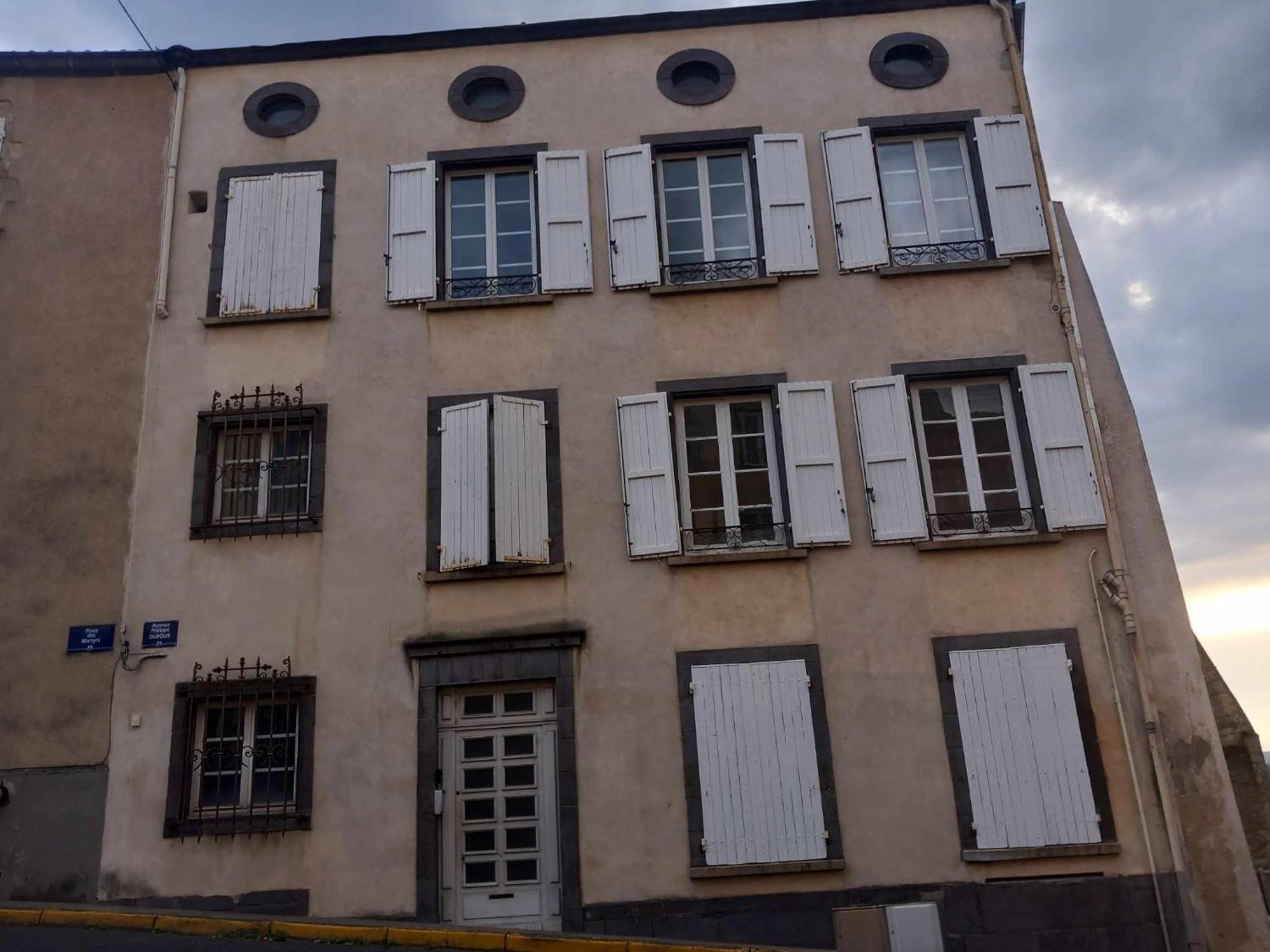 Appartamento Retour vers le passé Thiers Esterno foto